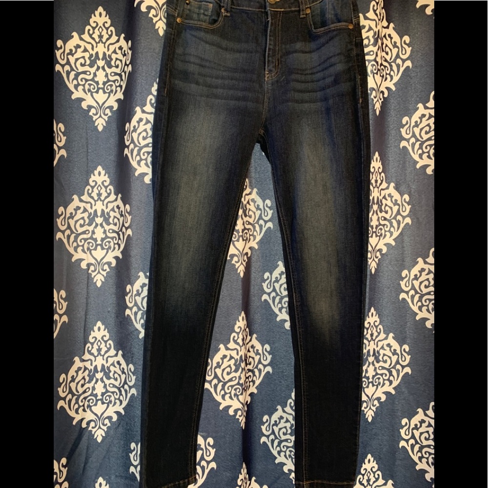 Enjean, size 10 straight leg jeans